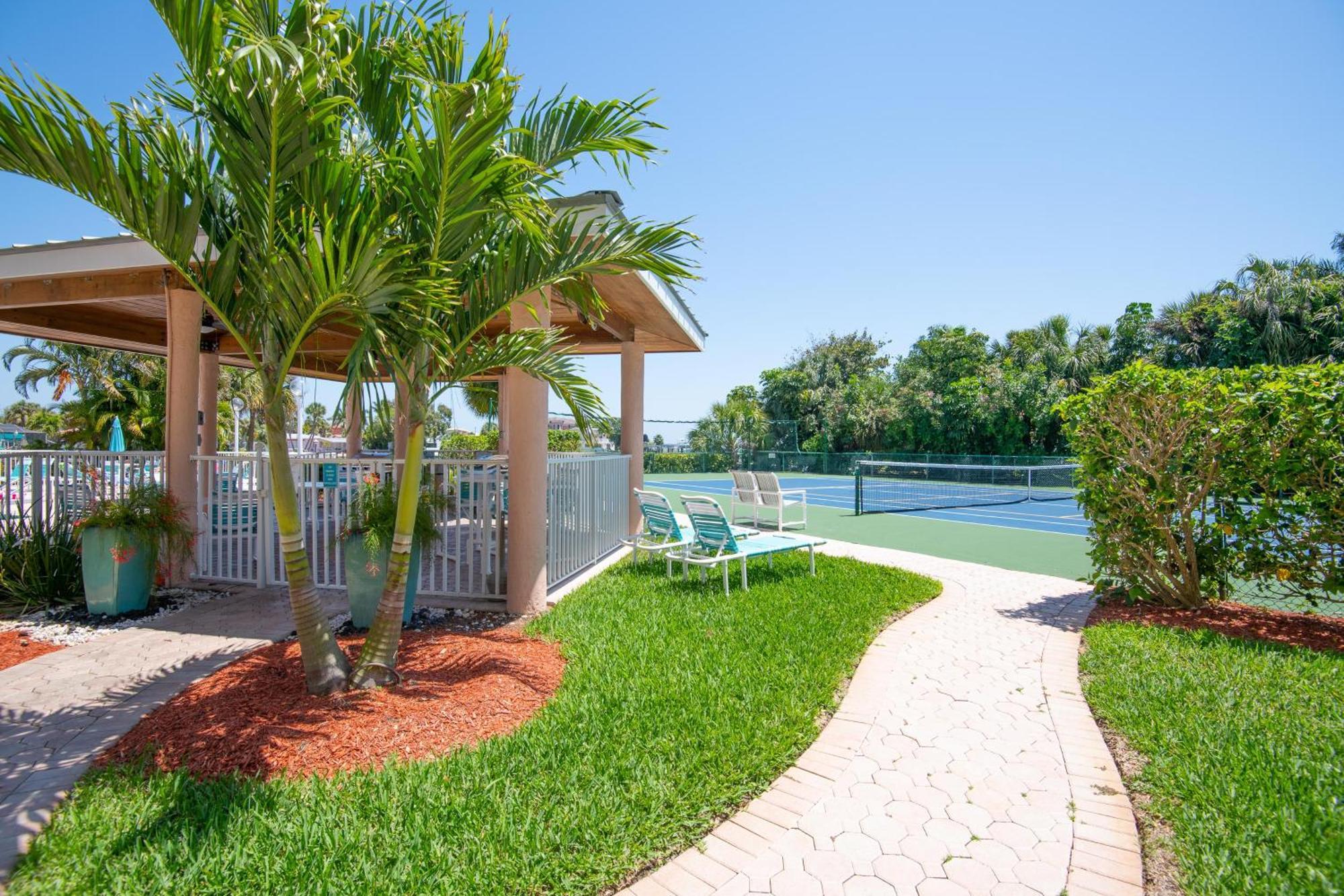 Willa Open - Beach, Free Parking, Amenities, Family Friendly St. Pete Beach Zewnętrze zdjęcie